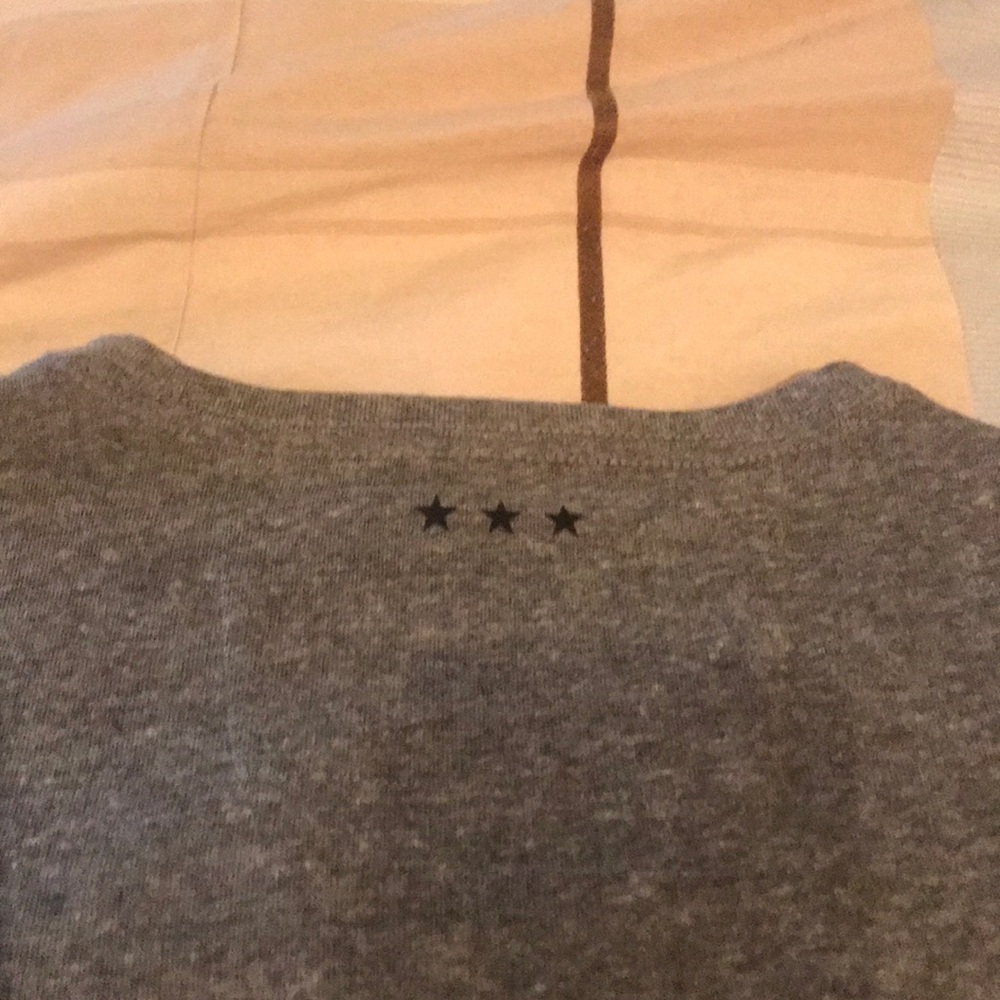 Brand new Varvatos t-shirt NWOT - Picture 5 of 5
